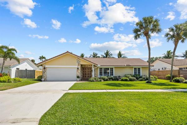 Camino Lakes, 2136 SW 8th Ave, Boca Raton, Florida 33486, image 1