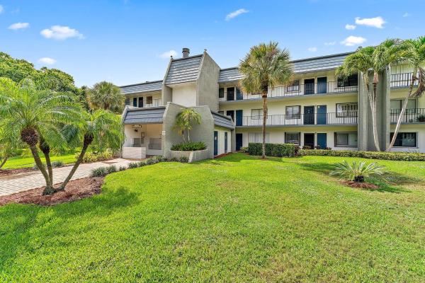 Esedra Court At The Fountains Of Palm Beach, 4838 Esedra Ct #306, Lake Worth Beach, Florida 33467, image 1