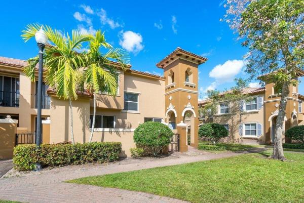 The Links At Emerald Dunes, 6549 Diamond Springs Ter #2006, West Palm Beach, Florida 33411, image 1