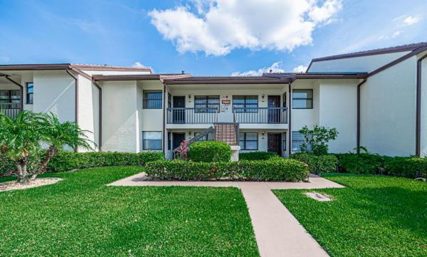 Lucerne Pointe, 7641 Tahiti Ln #203, Lake Worth Beach, Florida 33467, image 1