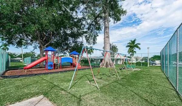 Summit Run, 1431 Longarzo Pl, West Palm Beach, Florida 33415, image 3