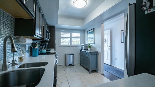 The Colonnades, 1151 Carlton Ct #204, Fort Pierce, Florida 34949, image 2