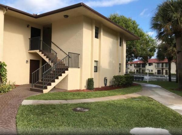 2050 Oleander Blvd #11-204, Fort Pierce, Florida 34950, image 1