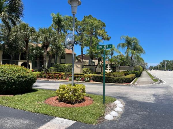 Pine Ridge South 2, 240 Pine Hov Cir #A-2, Greenacres, Florida 33463, image 3