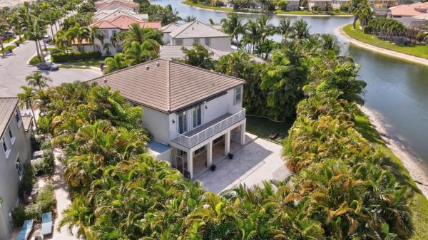 Phipps Village, 9732 Phipps Ln, Wellington, Florida 33414, image 1