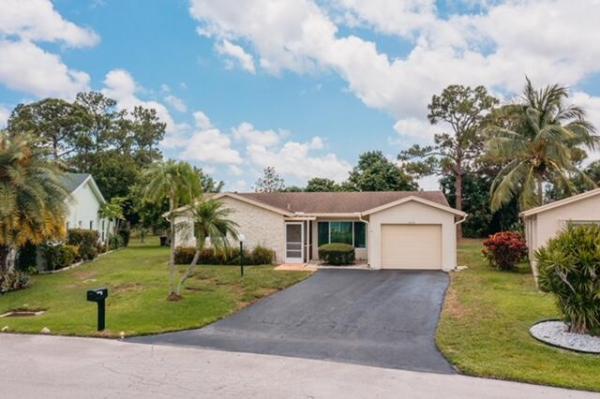 Lucerne Lakes North, 4175 Pine Green Run, Lake Worth Beach, Florida 33467, image 1