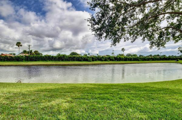 Emerald Pointe, 7883 Lake Sands Dr, Delray Beach, Florida 33446, image 1