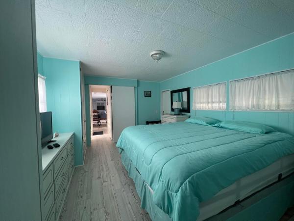 Briny Breezes Mobile Home Park, 30 Juniper Dr, Briny Breezes, Florida 33435, image 1