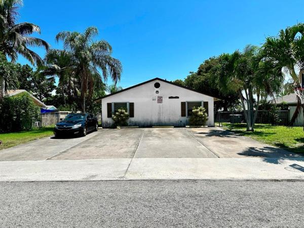 Hypoluxo Ridge, 1086 Oleander Rd, Lake Worth Beach, Florida 33462, image 1