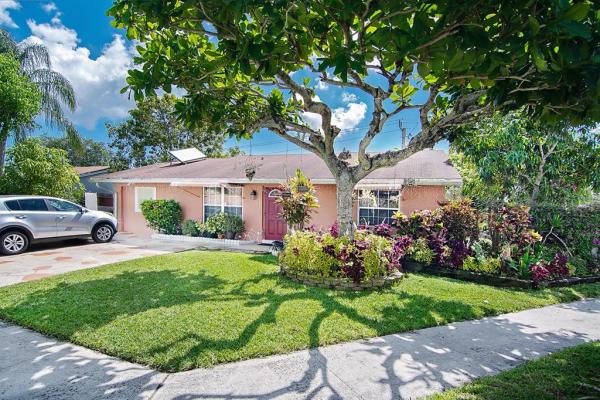 National Village, 2600 W 28th St, Riviera Beach, Florida 33404, image 1