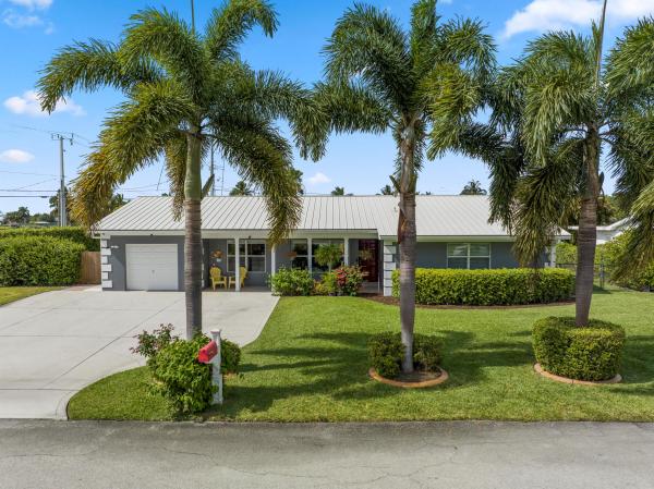 Lake Clarke Isle, 1421 Alpha Ct, Lake Clarke Shores, Florida 33406, image 1