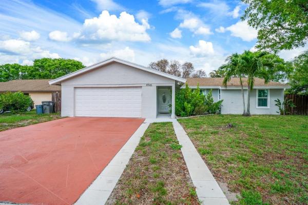 Foxwood Estates Of Lakeside Green, 4946 Marbella Rd, West Palm Beach, Florida 33417, image 1