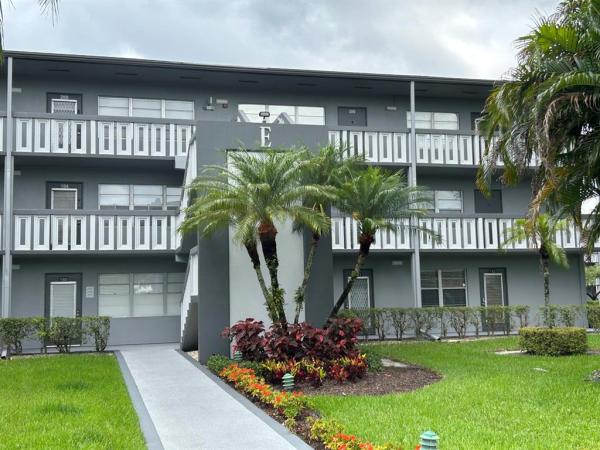 Suffolk At Century Village, 206 Suffolk E, Boca Raton, Florida 33434, image 1