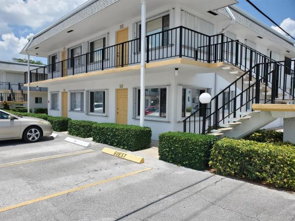 Murry Hills, 2920 Lake Osborne Dr #111, Lake Worth Beach, Florida 33461, image 1