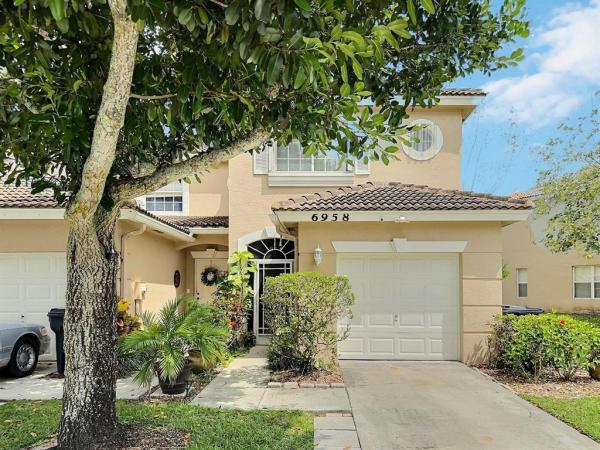 Smithbrooke, 6958 Oak Bridge Ln, Lake Worth Beach, Florida 33467, image 1