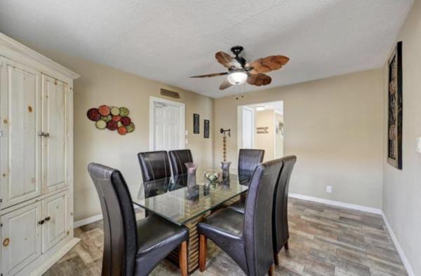Sunflower, 8281 NW 68th Ave, Tamarac, Florida 33321, image 1