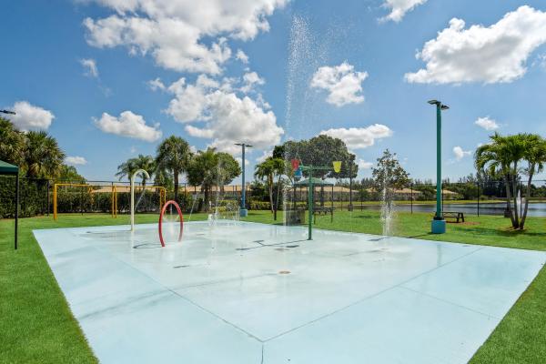Liberty Bay At Briar Bay, 3301 Commodore Ct, West Palm Beach, Florida 33411, image 2