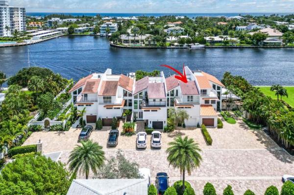 Villas Sobre Del Mar, 628 SE 5th St #4, Delray Beach, Florida 33483, image 1