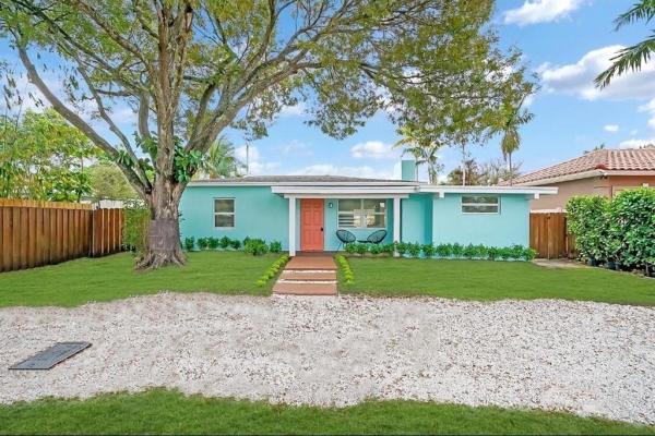 Miller Gardens, 530 NE 16th St, Fort Lauderdale, Florida 33304, image 1