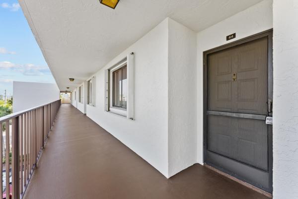 Grandview At Spring Lakes, 3138 Via Poinciana #414, Lake Worth, Florida 33467, image 1