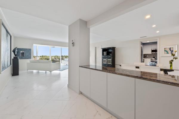 The Barrton, 555 SE 6th Ave #5D, Delray Beach, Florida 33483, image 3