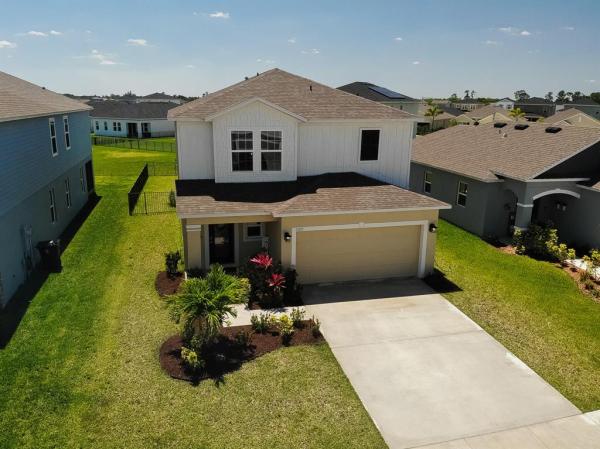 Crosstown Commons, 10871 SW Vasari Way, Port St. Lucie, Florida 34987, image 1