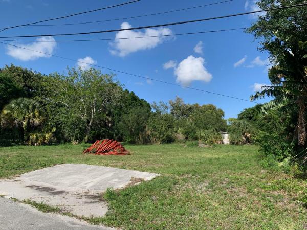 West Palm Beach No HOA, 2430 Cecelia St, West Palm Beach, Florida 33417, image 3