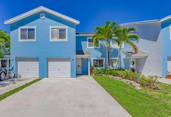 Fairways At Royal Palm Beach, 72 Fairway Ln, Royal Palm Beach, Florida 33411, image 1