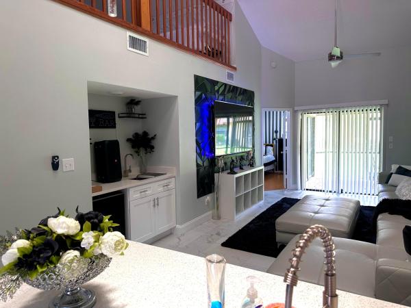 Timberline Lakes, 3758 Blue Ridge Rd, West Palm Beach, Florida 33406, image 1