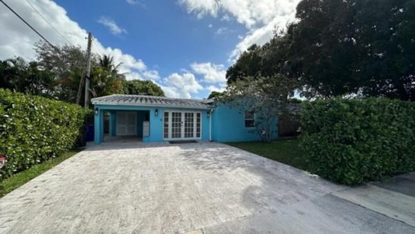 Yellowstone Park, 1908 SW 12th Ave, Fort Lauderdale, Florida 33315, image 1