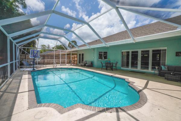 Sugar Pond Manor, 13758 Exotica Ln, Wellington, Florida 33414, image 1