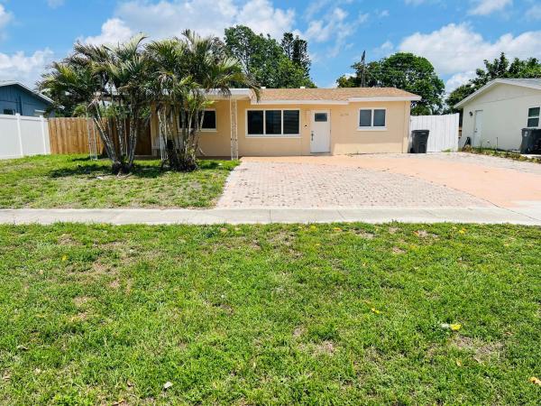 Meadowbrook, 6079 E Fair Green Rd, West Palm Beach, Florida 33417, image 2