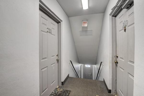 Bent Tree Gardens West, 9930 Pineapple Tree Dr #211, Boynton Beach, Florida 33436, image 2