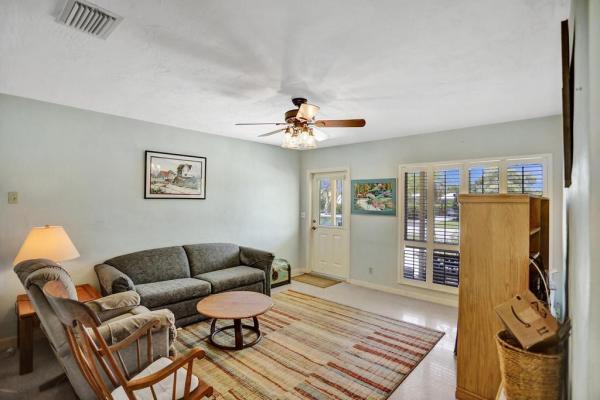 Lantana Heights, 427 S Arnold Ave, Lantana, Florida 33462, image 2