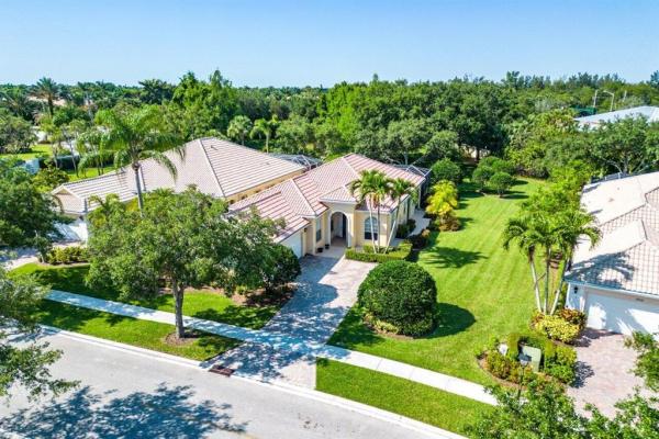 Carleton Oaks, 8815 Oldham Way, Palm Beach Gardens, Florida 33412, image 1