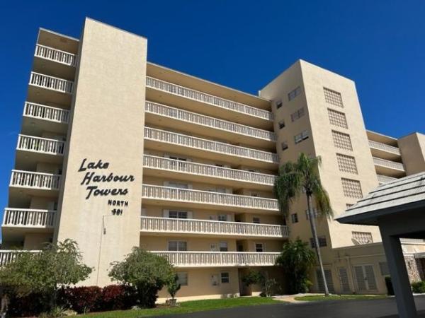 Lake Harbour Towers North, 501 Lake Shore Dr #405, Lake Park, Florida 33403, image 1