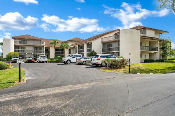 Lakeshore Village Of Meadowood, 3200 Twin Lakes Ter #101, Fort Pierce, Florida 34951, image 1