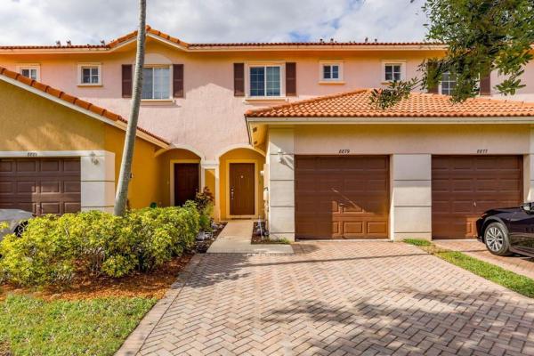 Catalina Isles, 8879 N Isles Cir, Tamarac, Florida 33321, image 1