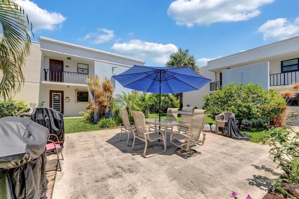 Town & Country Estates, 525 Dotterel Rd #35d, Delray Beach, Florida 33444, image 1