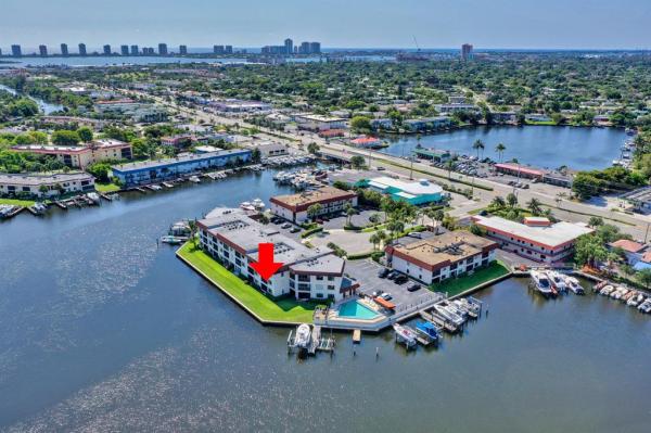 Northlake, 313 Lake Cir #110, North Palm Beach, Florida 33408, image 1