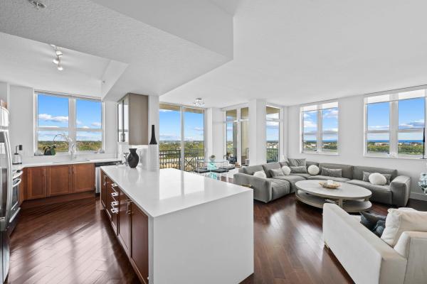 Casa Costa, 450 N Federal Hwy #812, Boynton Beach, Florida 33435, image 1