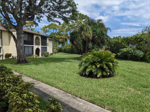 Pine Ridge 4, 5900 Whispering Pine Way #C-1, Greenacres, Florida 33463, image 3