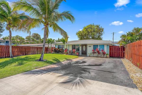 Central Park, 114 SE 14th Ave, Boynton Beach, Florida 33435, image 1