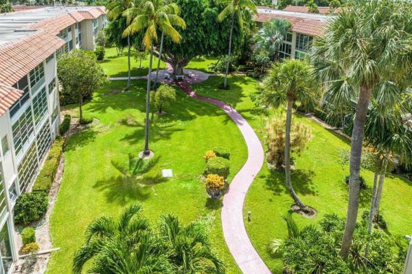 Boca Verde East, 400 NE 20th St #C106, Boca Raton, Florida 33431, image 1