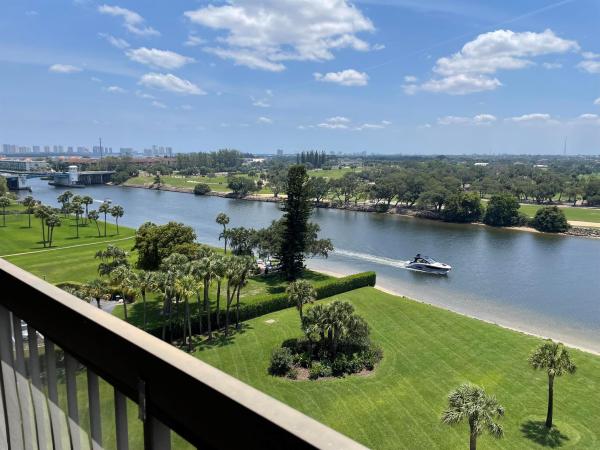 Governor's Pointe, 356 Golfview Rd #903, North Palm Beach, Florida 33408, image 1