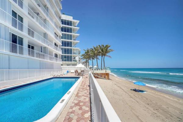Horizon East, 3580 S Ocean Blvd #9b, South Palm Beach, Florida 33480, image 1