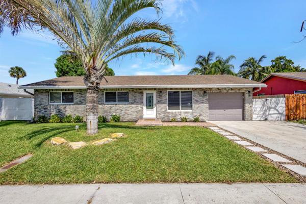 Waterford Homes, 1318 SW 25th Ave, Deerfield Beach, Florida 33442, image 1