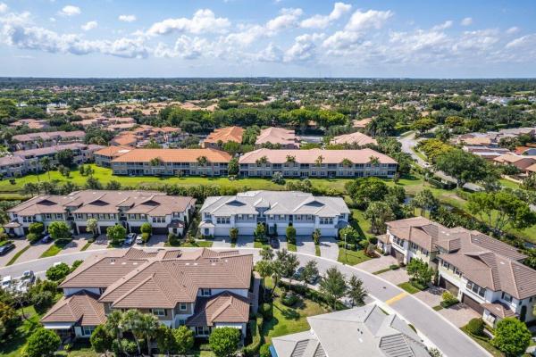 Pointe 100, 22954 Clear Echo Dr #31, Boca Raton, Florida 33433, image 2