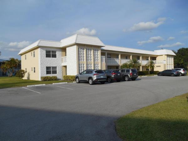 Sandalfoot South, 9802 Marina Blvd #125, Boca Raton, Florida 33428, image 1