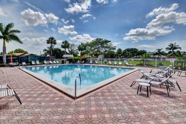 Woodlake, 377 SW 29th Ave, Delray Beach, Florida 33445, image 3